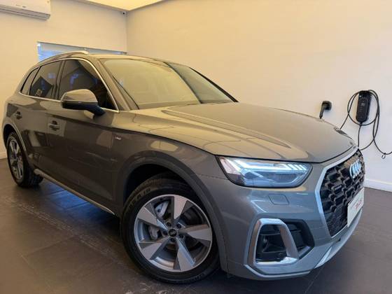 AUDI Q5 2.0 45 TFSI GASOLINA S-LINE QUATTRO S TRONIC